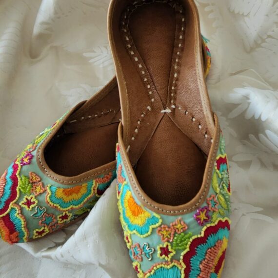 Traditional Indian Punjabi Juttis Women Ladies Mojari Ethnic Shoes Handmade Jutti Comfort Flat Shoes Blue