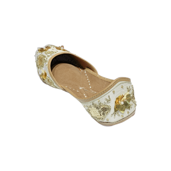 Traditional Indian Women Ladies Embroidered Punjabi Juttis Mojari Ethnic Shoes Handmade White Golden Jutti Comfort Flat Shoes