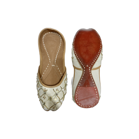 Pallavi Traditional Indian Punjabi Juttis Women Ladies Mojari Ethnic Shoes Handmade White Jutti Comfort Flat Shoes
