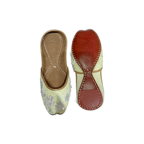 Traditional Indian Women Ladies Light Yellow Embroidered Punjabi Juttis Mojari Ethnic Shoes Handmade Jutti Comfort Flat Shoes