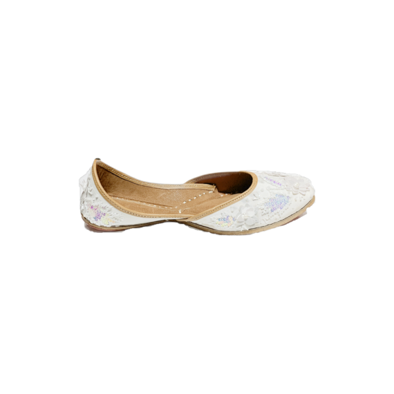 Traditional Indian Women Ladies Embroidered Punjabi Juttis Mojari Ethnic Shoes Handmade Off White Jutti Comfort Flat Shoes
