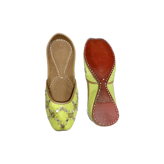 Traditional Indian Women Ladies Embroidered Punjabi Juttis Mojari Ethnic Shoes Handmade Yellow Jutti Comfort Flat Shoes