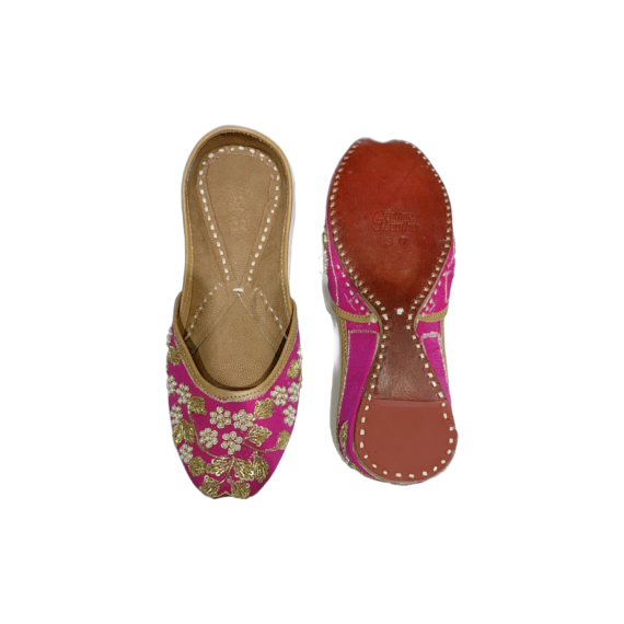 Traditional Indian Women Ladies Embroidered Punjabi Juttis Mojari Ethnic Shoes Handmade Hot Pink Jutti Comfort Flat Shoes