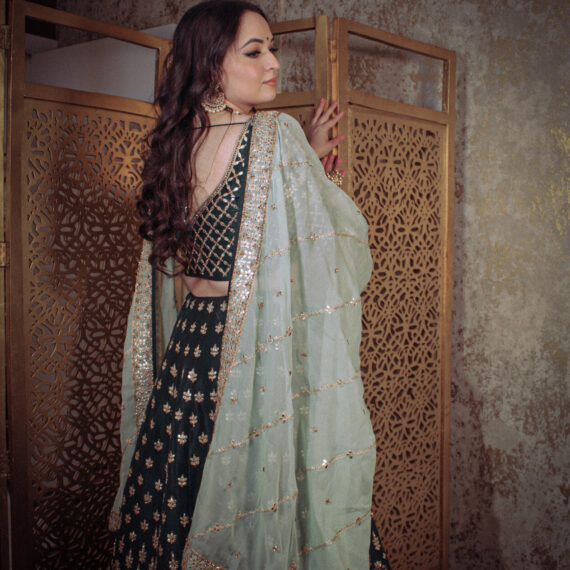 Green Raw Silk Designer Lehenga Choli Punjabi Party Dress Ladies Girls Ethnic Wear Indian Boutique