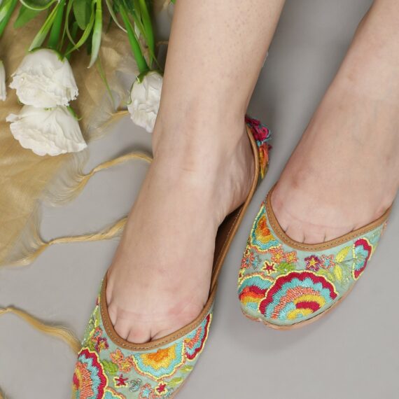 Traditional Indian Punjabi Juttis Women Ladies Mojari Ethnic Shoes Handmade Jutti Comfort Flat Shoes Blue