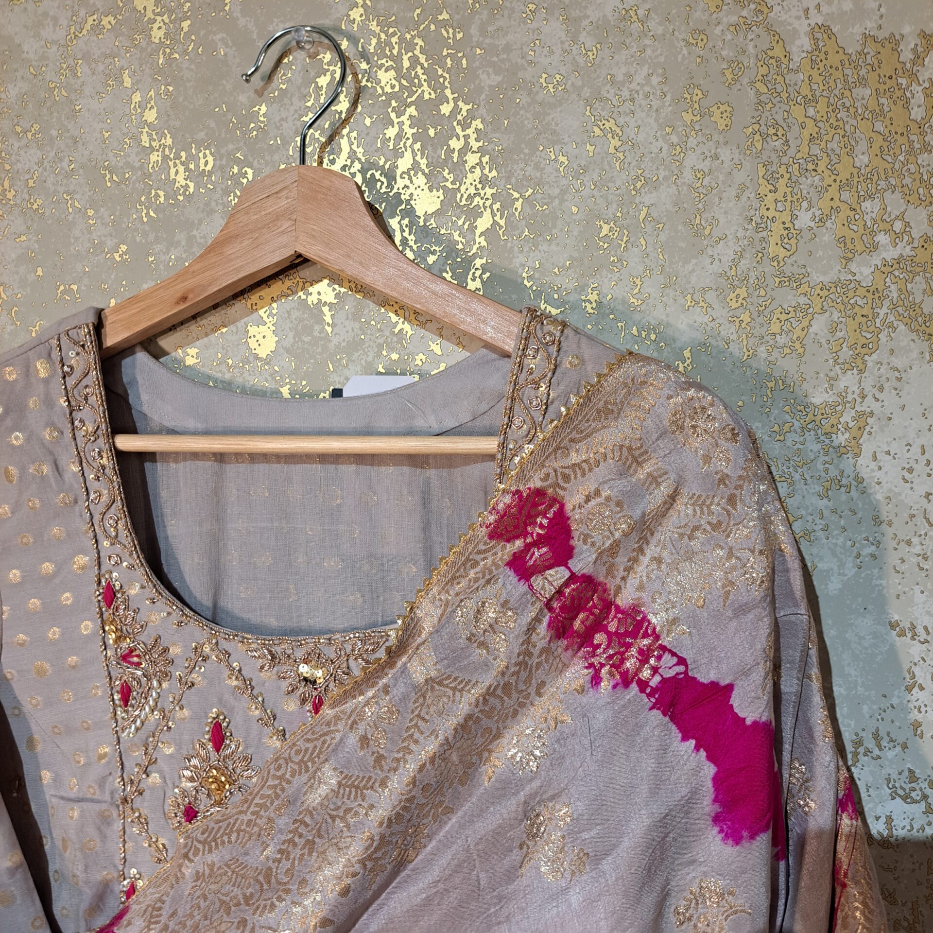 Designer Trouser Suit with Dupatta Punjabi Party-wear Dresses Ladies Girls Ethnic Wear Indian Handmade Boutique - Image 5