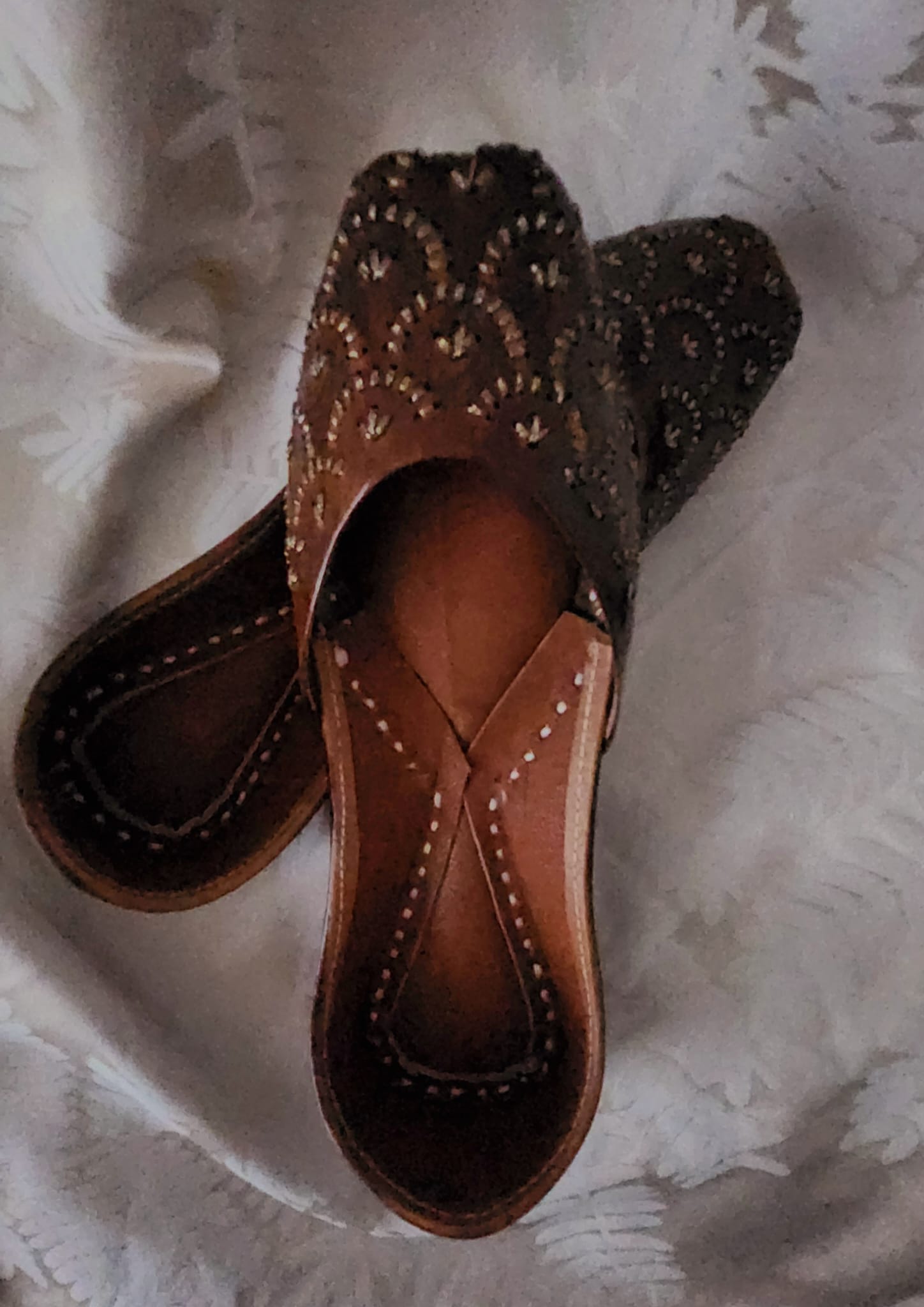 Traditional Indian Punjabi Juttis Women Ladies Mojari Ethnic Shoes Handmade Comfort Flat Shoes/Jutti Brown - Image 4